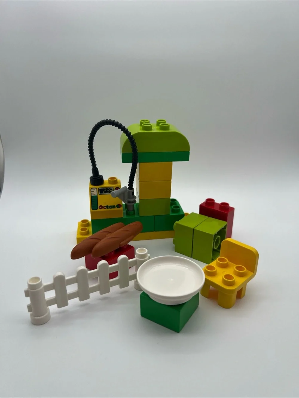 LEGO DUPLO Starter Bundle - My First Build 4631 - Town Playset - Dog Car Women